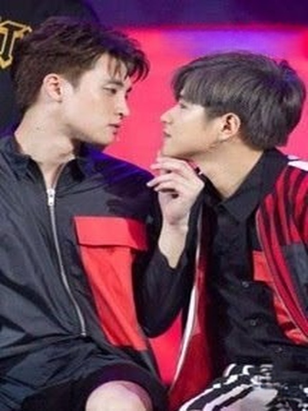 Bìa truyện Tình Cờ Yêu Một Người