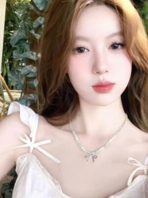 Bìa truyện Lỡ Miệng Công Khai - Ba La Thỏ